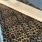 Толщина ткани 1mm-3mm глупой печати леопарда кожаная для сумок ботинок
